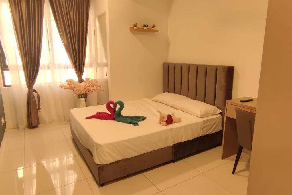 Pangsapuri Hzb1317-selfcheck-in-wifi-parking - Pool- 2 Bedroom- Klia- Horizon Suites, 7101 *